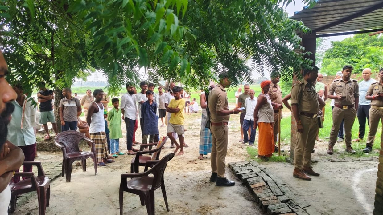 Elderly man stabbed to death with sharp weapon in azamgarh