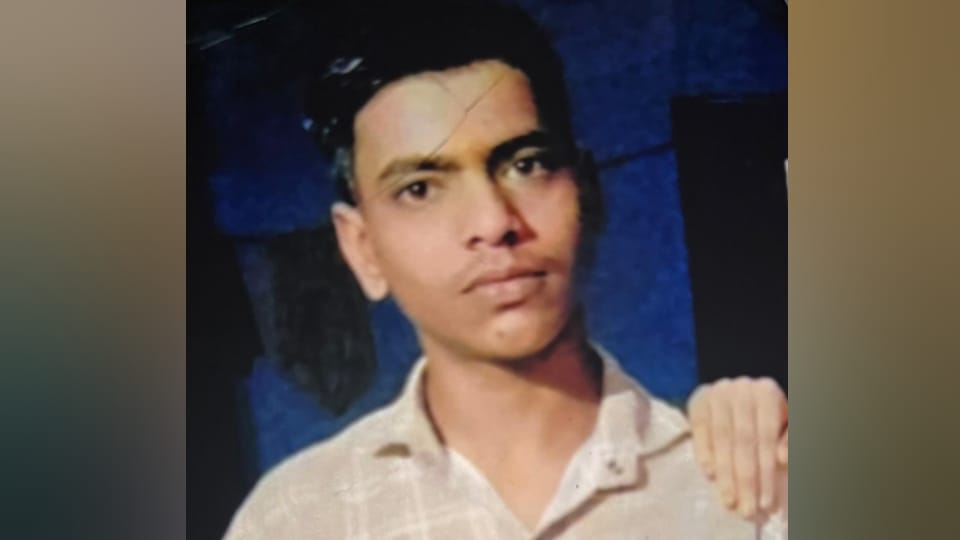UP Double Murder Transgender and cousin Kajal had facial surgery to become girl Report on three close friends
