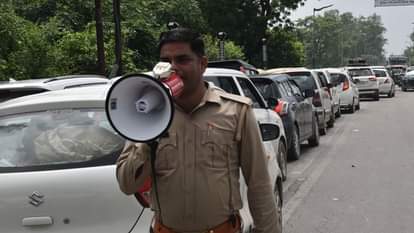 Ramganga in spate in Mundhapande, Gagan 24 cm above danger level