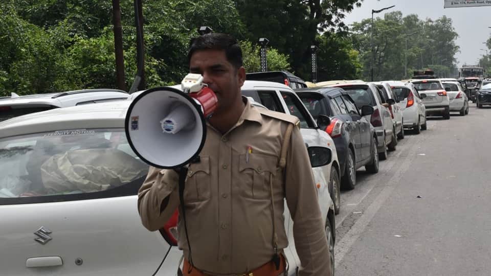 Moradabad Flood: The water level of Ramganga and Gagan rivers started decreasing, people got some relief