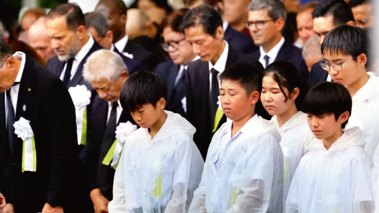 People paid tribute on 80th anniversary of US nuclear attack in Nagasaki Japan