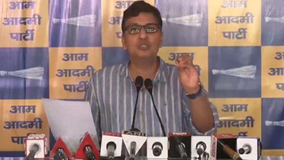 AAP said that the Delhi government is destroying information and documents related to desilting of drains