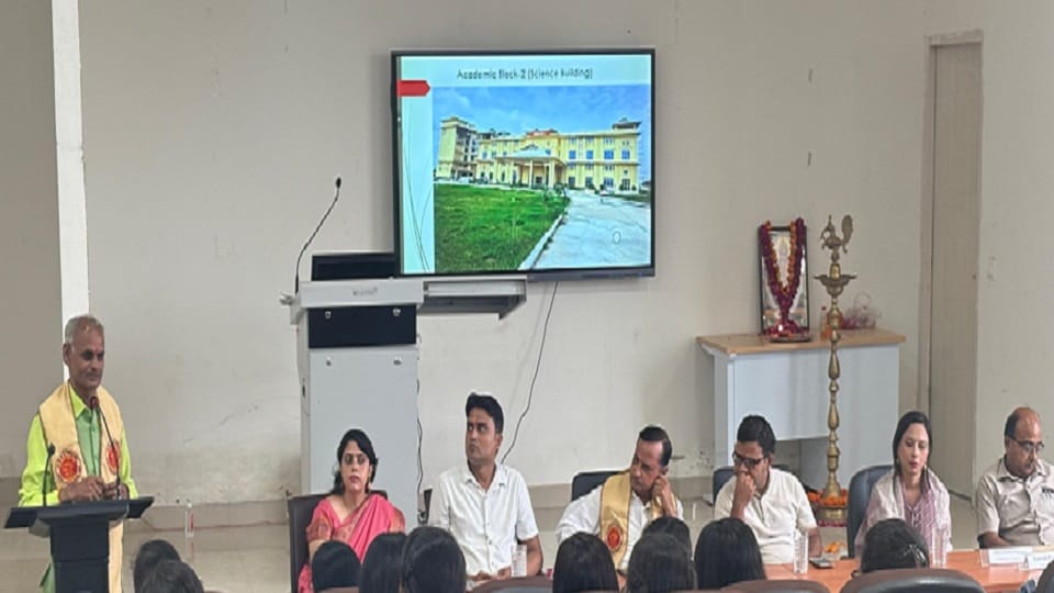 Environmentalist Vijay Pal Baghel at Raja Mahendra Pratap Singh University