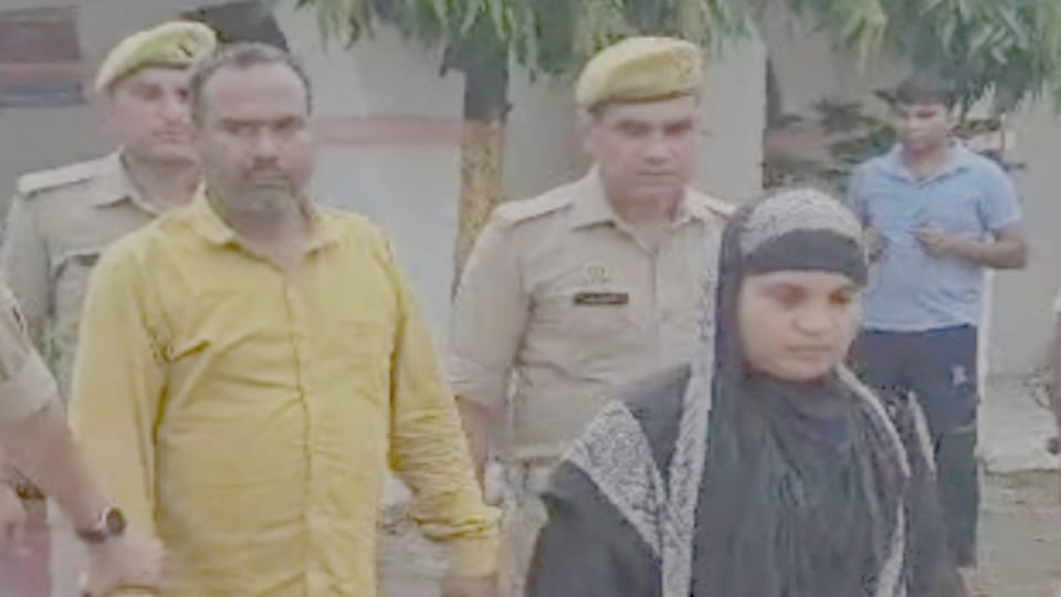 couple brutally beat a young man to death In Sambhal young man teeth were pulled out with a plier