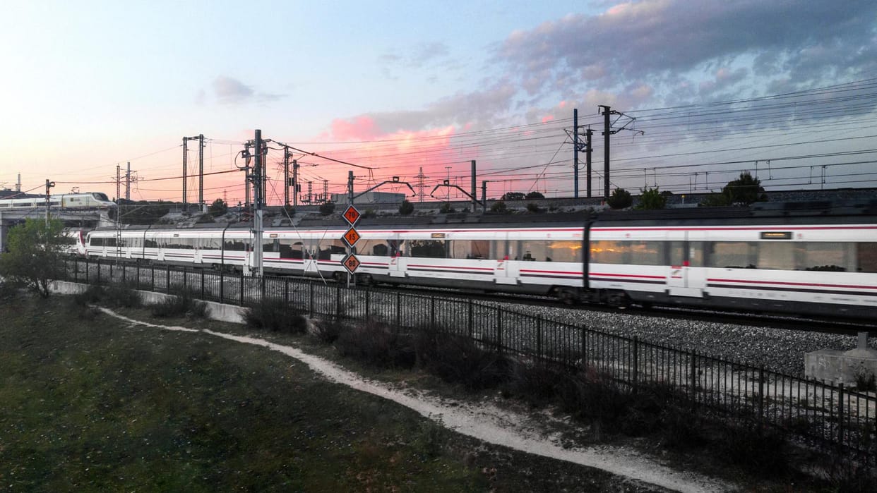 China to build Xinjiang-Tibet rail link 'near' LAC with India: Report