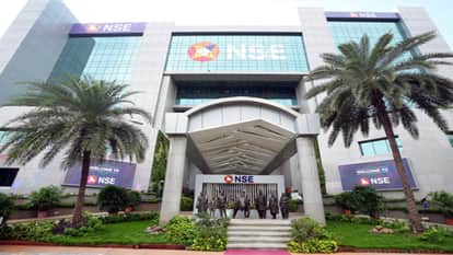 Will the stock market be open or trading on January 15? Important updates for investors