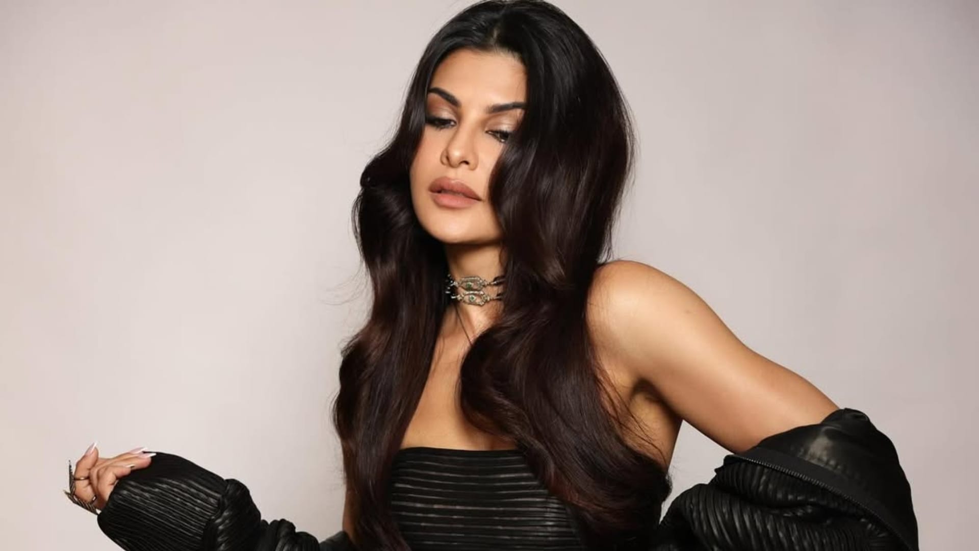 jacqueline fernandez celebrated her 40th happy birthday know about personal life and movies networth