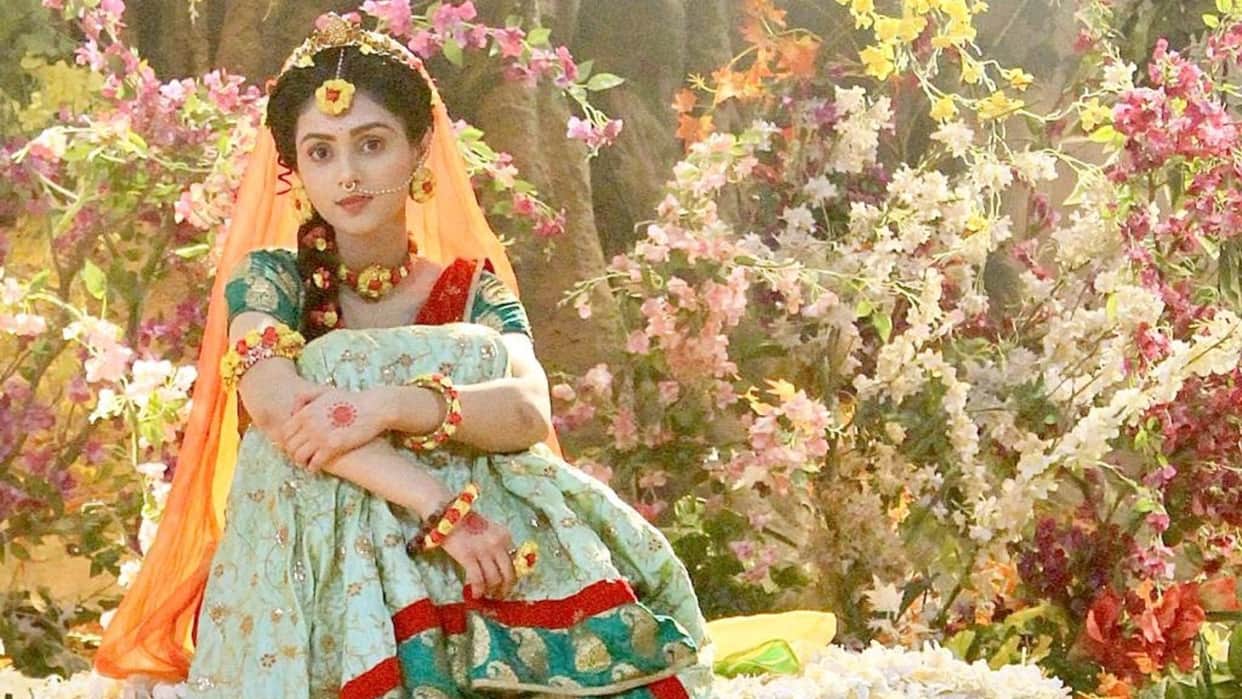 Krishna Janmashtami 2025 Tips to Dress Like Radha Rani Traditional Outfit Fashion Tips