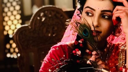 Tips to Dress Like Radha Rani: जन्माष्टमी पर राधा रानी की तरह होना है तैयार तो इन बातों का रखें ध्यान Krishna Janmashtami 2025 Tips to Dress Like Radha Rani Traditional Outfit Fashion Tips