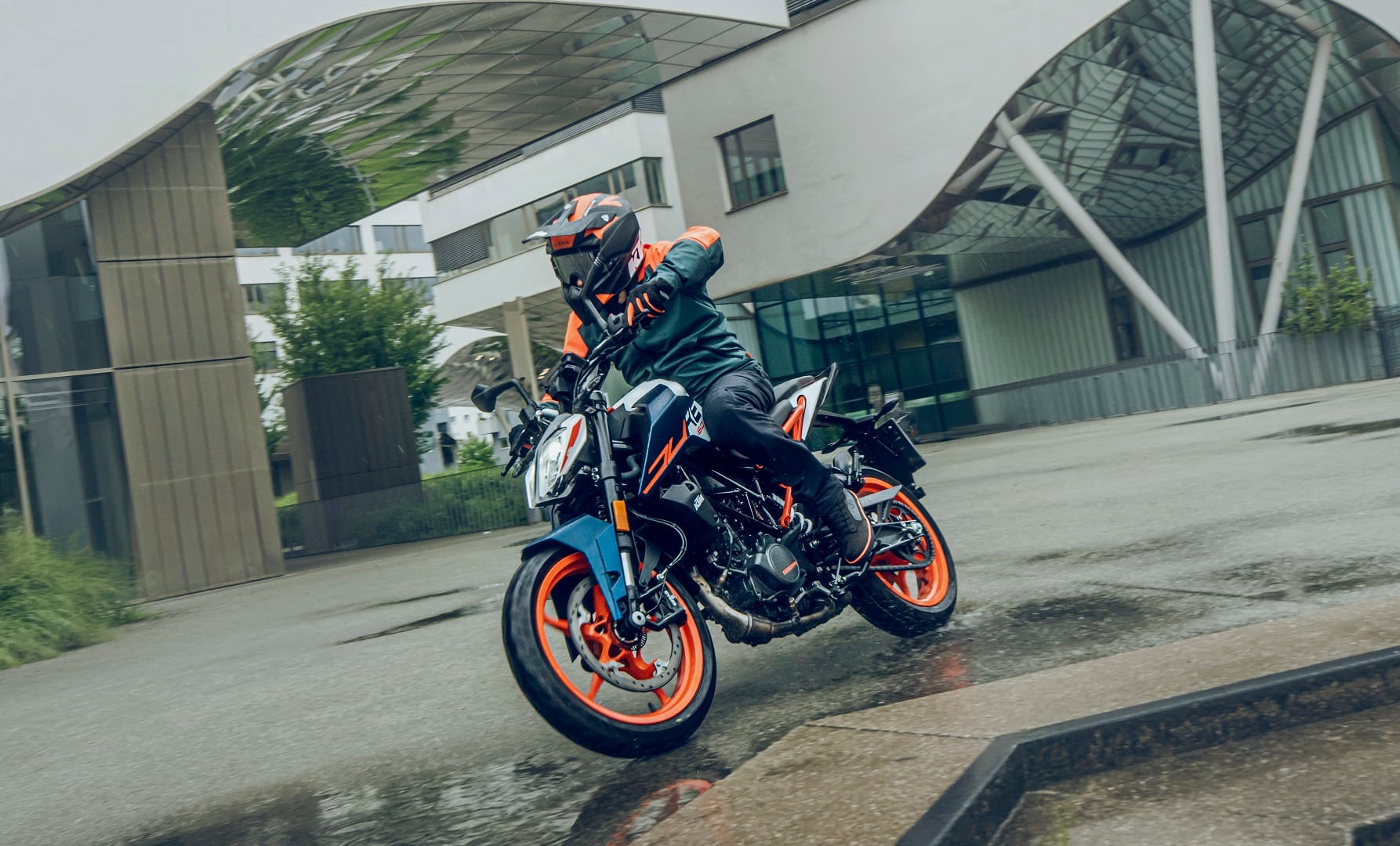 Indian Two-Wheeler Market to Grow 6-9% in FY26: ICRA Predicts Boost from GST Cuts and Festive Season