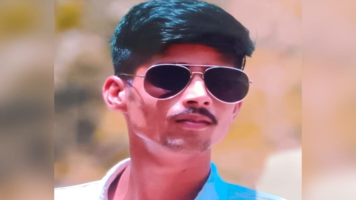 Finance worker going to duty after Rakshabandhan died in a road accident