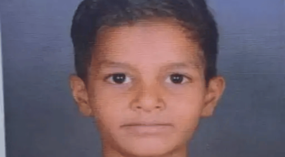 indore news: boy dies after coming in contact with high tension line while flying kite