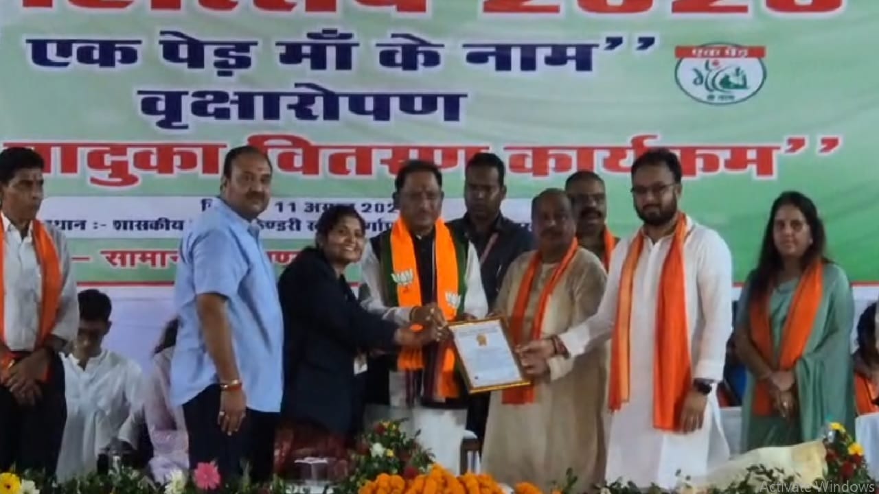 सीएम ने महासमुंद का किया दौरा