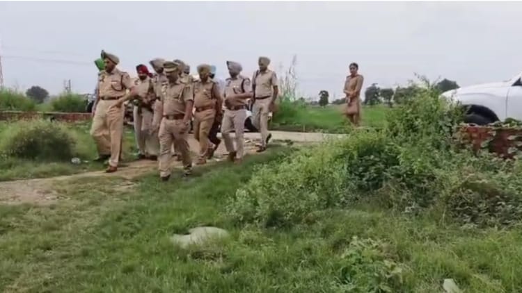 Police Encounter Smuggler Snatched Asi Gun And Fired At Police Team In Amritsar – Amar Ujala Hindi News Live