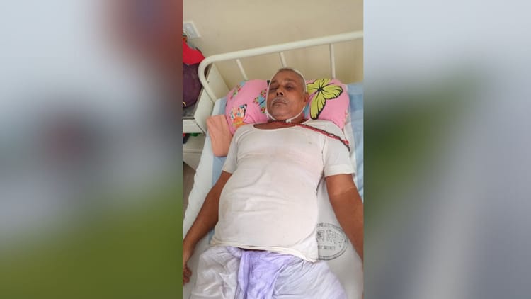 Bihar: कथा वाचक पंडित योगेंद्र नारायण मिश्र पर हुआ जानलेवा हमला, फूल तोड़ रहे थे; तभी सिर पर मारा गया डंडा