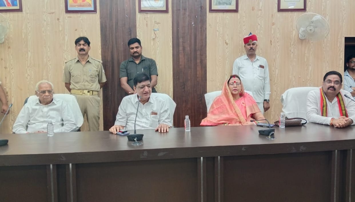 Hardoi BJP leader Naresh Aggarwal said Those whom I make become my opponents but they end up in politics