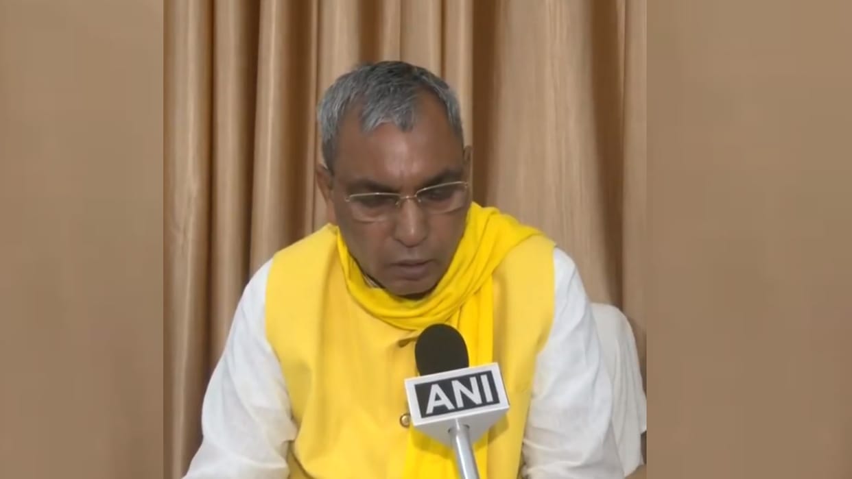 UP minister Om Prakash Rajbhar said- Opposition is running away from discussion in the assembly.