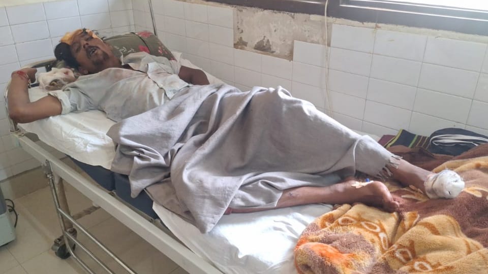 Tragic accident in Muktsar Train crushed three people going on track two died