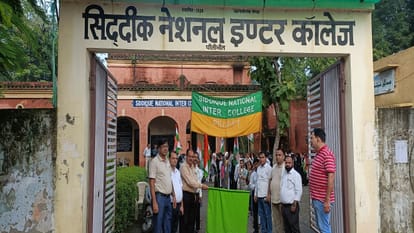 SN Inter College students took out tiranga rally in Pilibhit