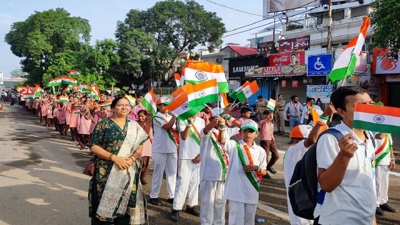 Amar Ujala Maa Tujhe Pranam Walk For Unity Rally Taken Out In Bareilly