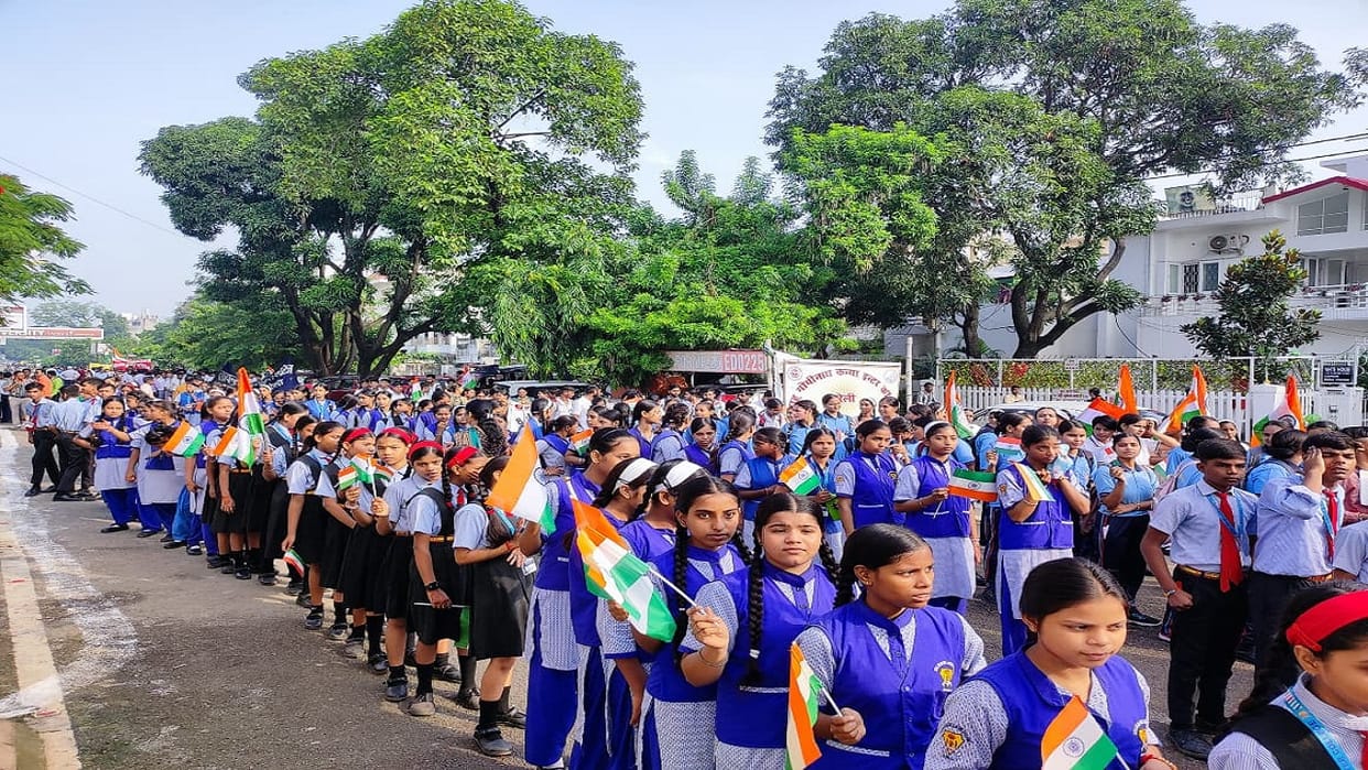 Amar Ujala Maa Tujhe Pranam Walk For Unity Rally Taken Out In Bareilly