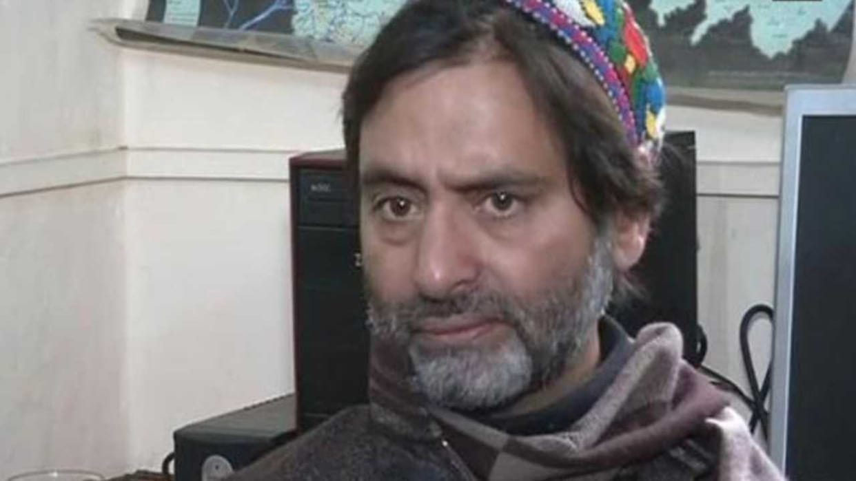 Kashmiri Pandit Killing Case JKLF Chief Yasin Malik Seeks Death Penalty