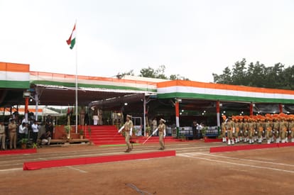 भोपाल में बुधवार को लाल परेड ग्राउंड पर फुल ड्रेस रिहर्सल की गई