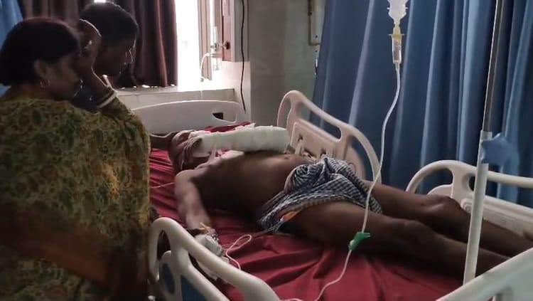 Bihar Crime News :  घर से जा रहे अधेड़ को बदमाशों ने मारी गोली, कांग्रेस ने खड़े किए सवाल; दहशत का माहौल