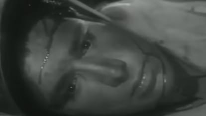 Independence Day 2025 Hindi Patriotic Songs Sandese Aate Hain Ae Watan Tere Liye Mere Desh Ki Dharti