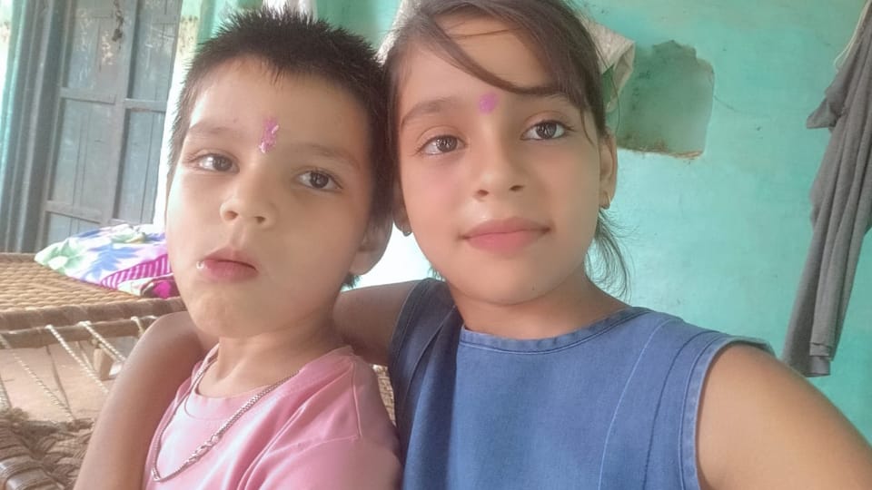 A son and a daughter drowned in Yamuna in front of father in Kanpur