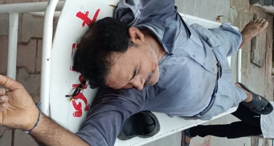 Kanpur Conductor dies after being crushed under a roadways bus police sent the body for postmortem