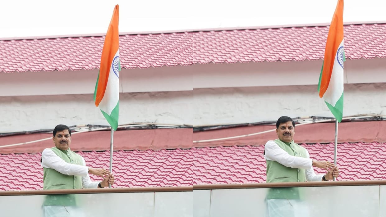 MP News: CM hoisted the tricolor under the Har Ghar Tiranga campaign, said - the enthusiasm of patriotism is a