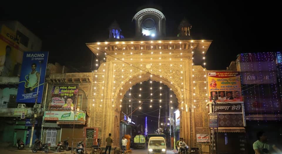 Janmashtami 2025: Mathura is getting ready to welcome Kanha scene will be divine and grand see photos