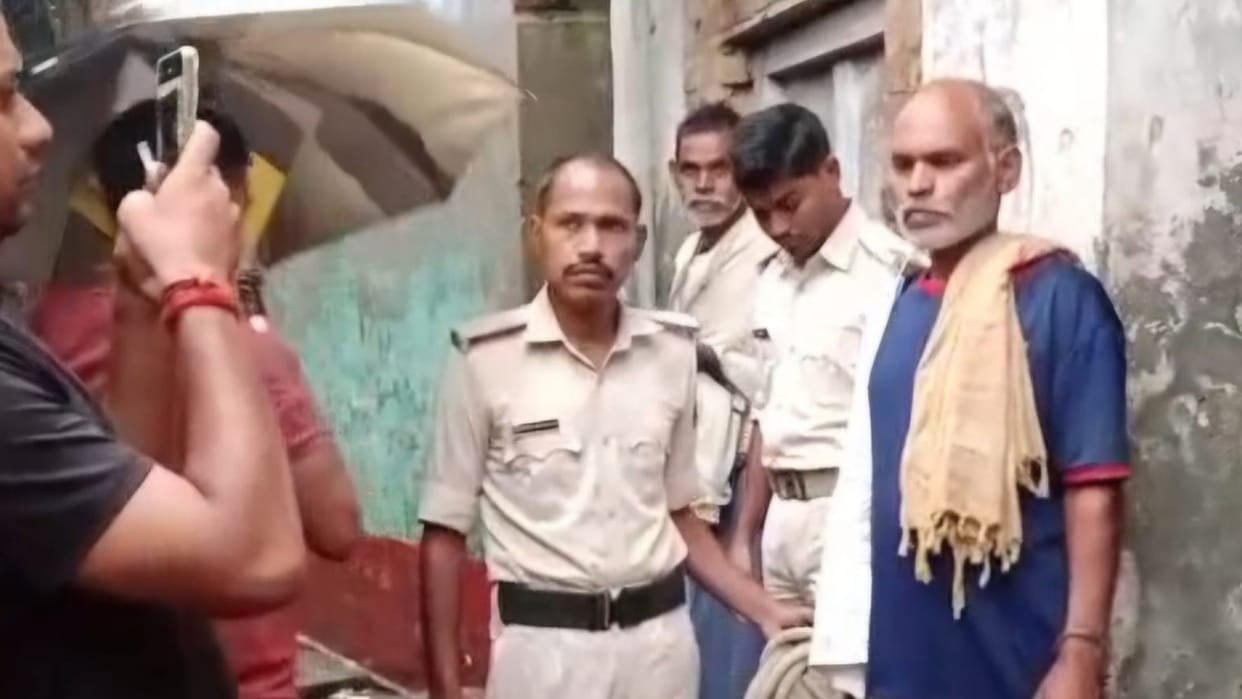 Bihar: Father got furious after his son misbehaved with his step mother, strangled him to death