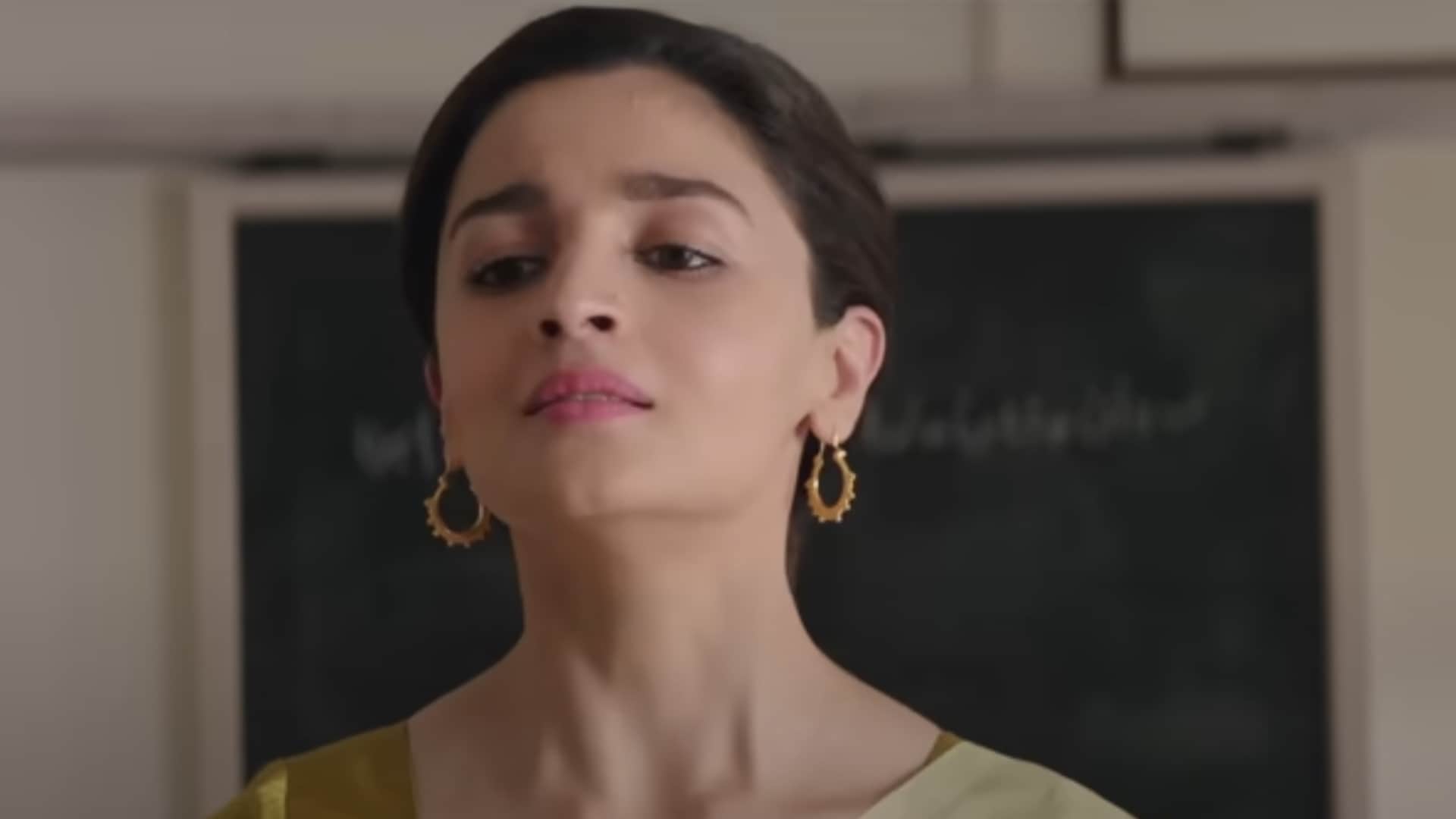 Independence Day 2025 Hindi Patriotic Songs Sandese Aate Hain Ae Watan Tere Liye Mere Desh Ki Dharti