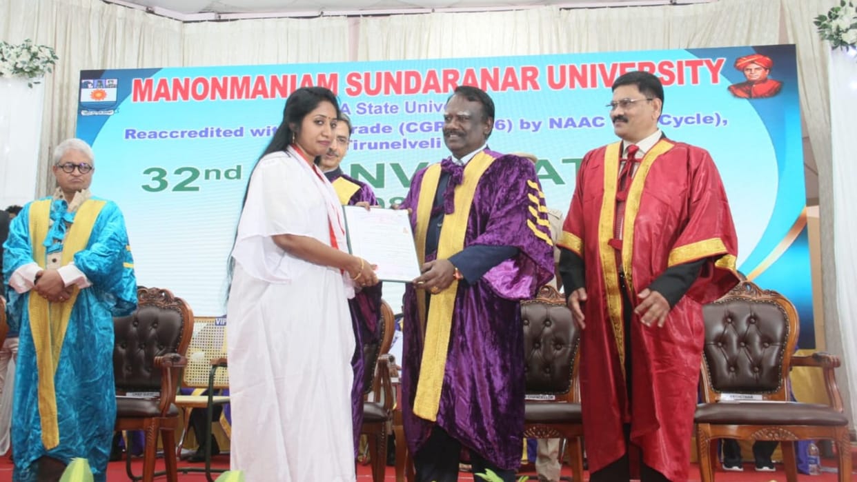 Tamil Nadu PhD Scholar Jean Joseph Snubs Tamil Nadu Governor At Convocation, Walks Past Him