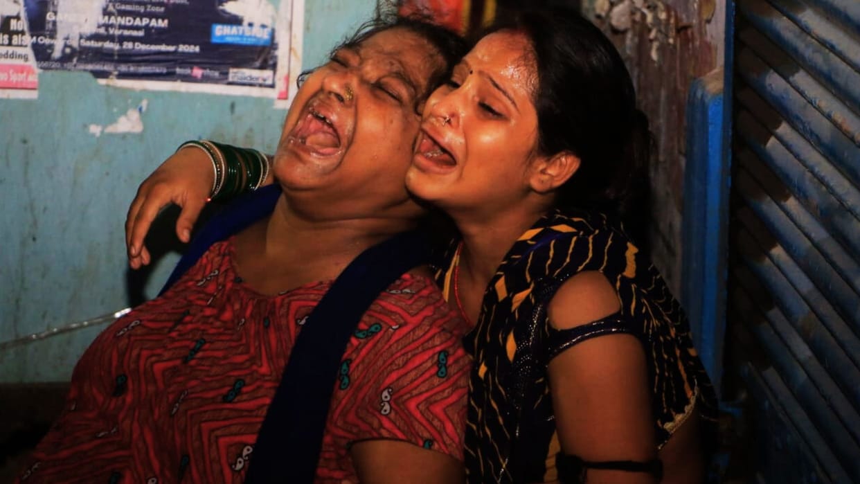 Disabled sanitation worker of Jalkal murdered in varanasi body found in ruins injury marks on head and face
