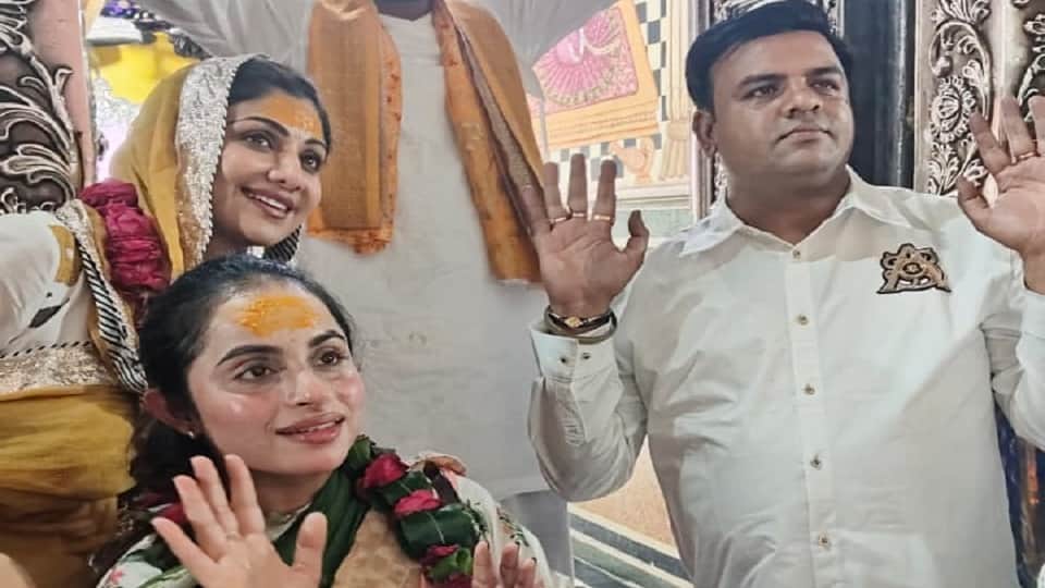 Shilpa Shetty reached Barsana darshan of Radha Rani said such words which touched the heart