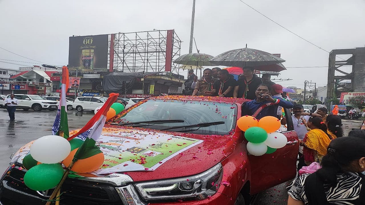 Amar Ujala tiranga Yatra taken out to spread the message of patriotism in Bareilly