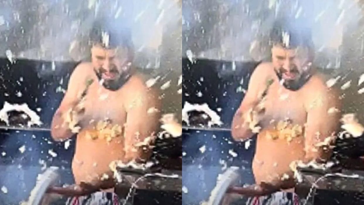 A man took the birthday cake near his mouth to cut it then suddenly there was an explosion Video Viral