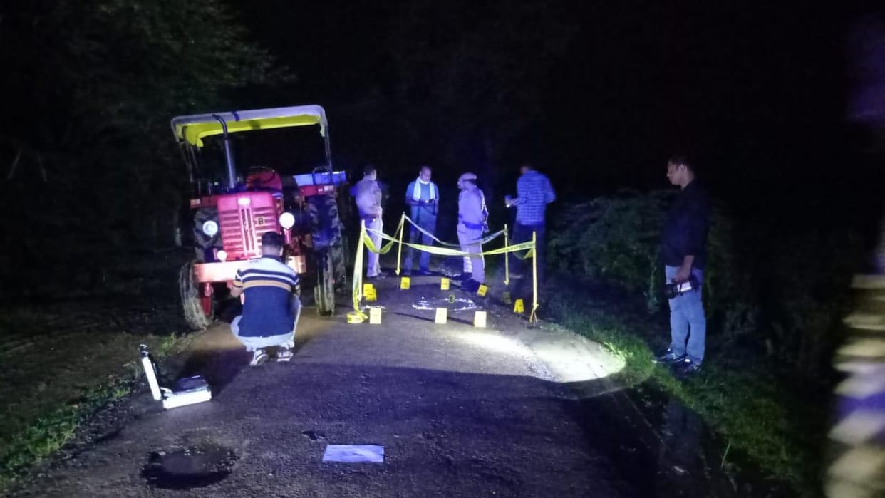 Jhansi: Encounter between police and criminals, four arrested, one shot in the leg
