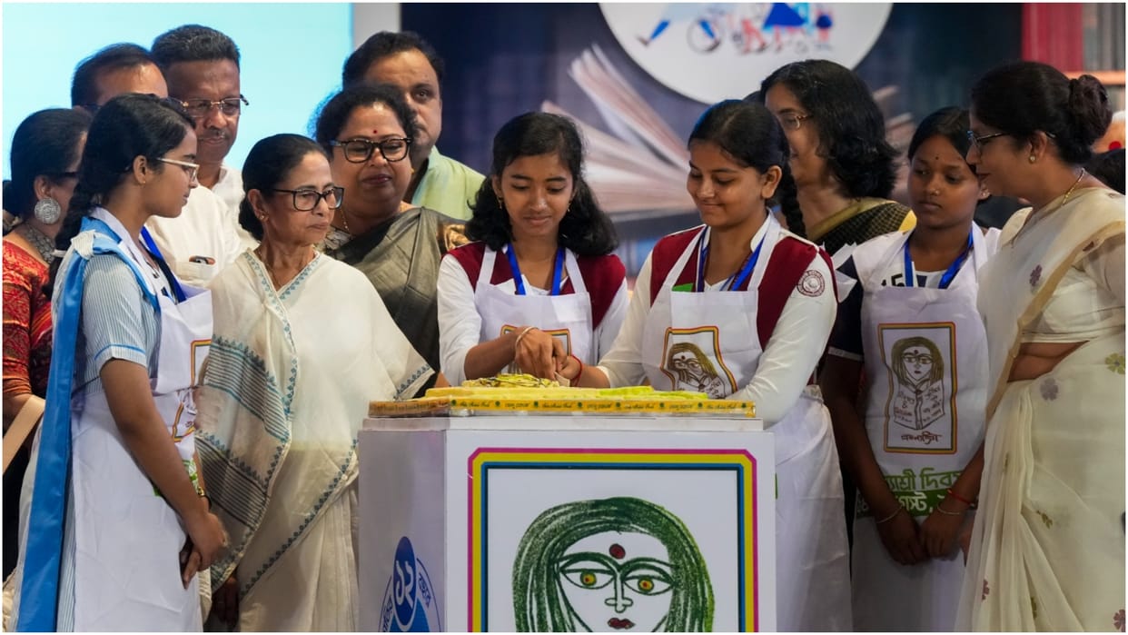 'India would not have got independence without Bengal', Mamata Banerjee said amid Bengali language controversy
