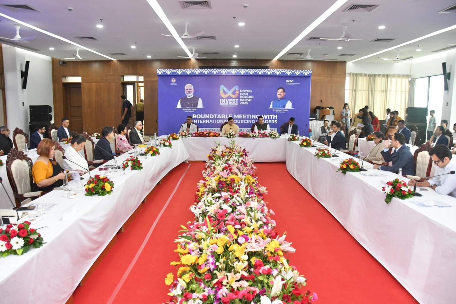 MP News: Madhya Pradesh will become a global textile-fashion hub, CM said in Bhopal meeting- Made in MP will r