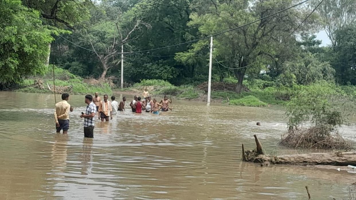 Jhansi: High school student dies due to drowning in the river, accident happened due to slipping on the ripta