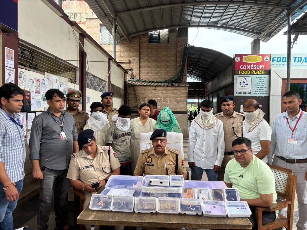 Police caught five member thief gang in Mathura