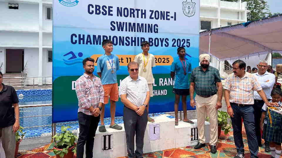 CBSE North Zone Championship 2025 DPS Vasundhara Ghaziabad player Neel Tripathi won Three gold medal