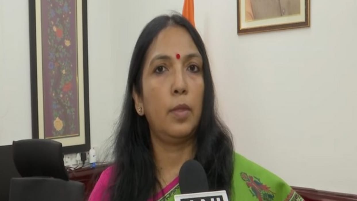 Crackdown on misleading ads govt to conduct check food items FSSAI appeals in stakeholder consultation