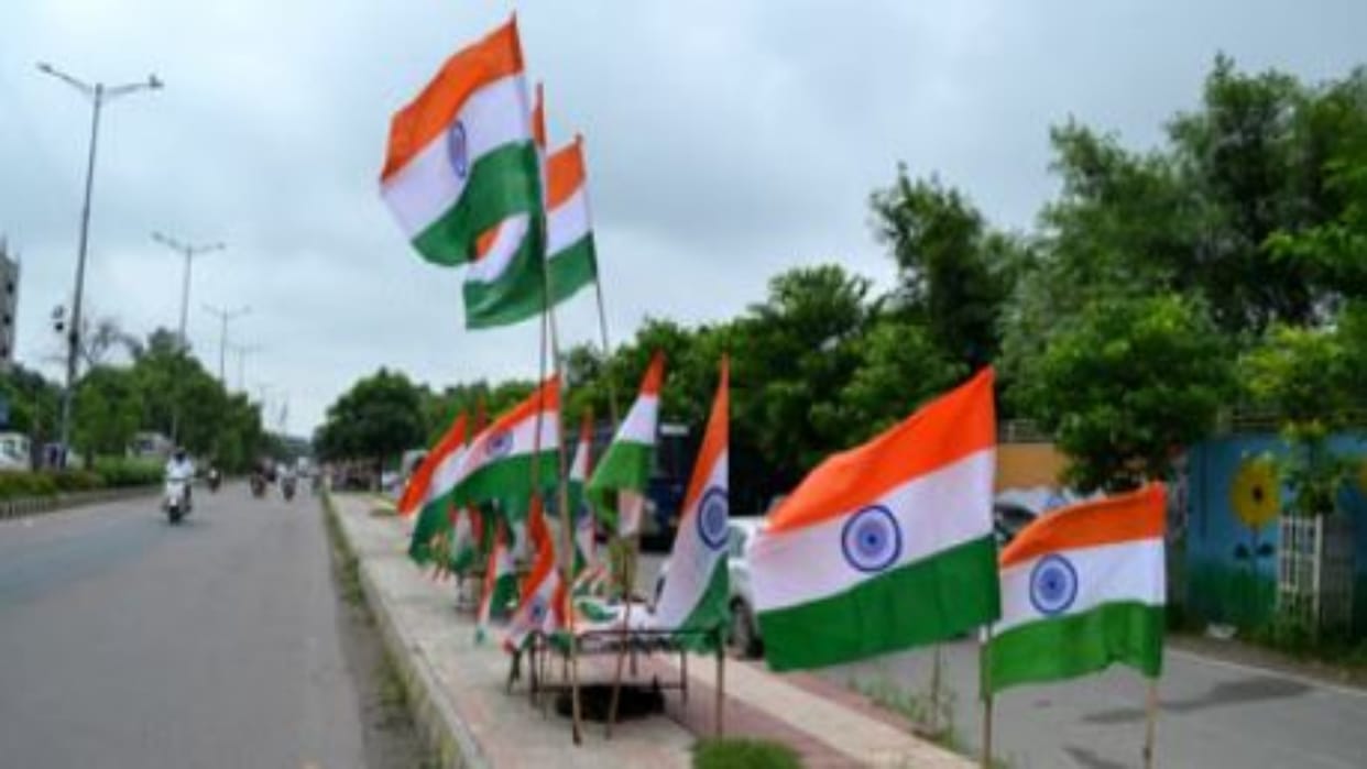 Bihar News: District In-Charge Ministers Lead Independence Day Events, Hoist National Flag and Salute Parade