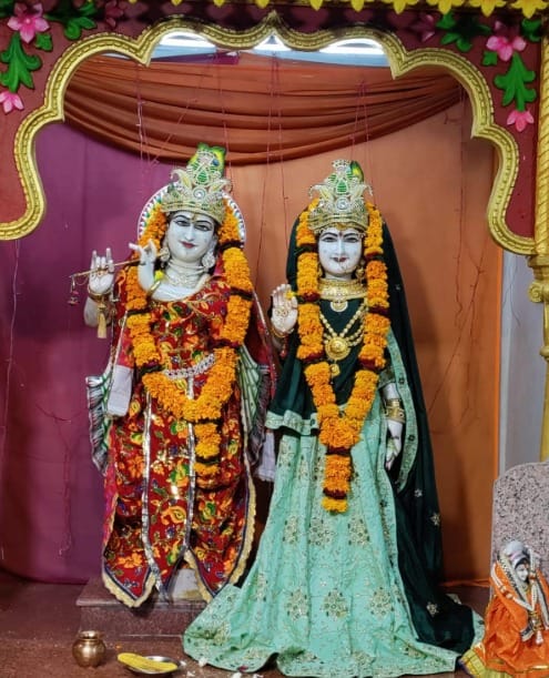 Krishna Janmashtami: Celebration of Krishna Janmashtami today in Bhopal, Kanha will be born, 300 quintal fruit