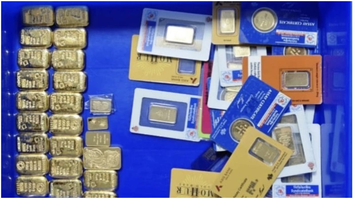 ED: Congress MLA Satish Krishna accused of exporting illegally mined iron ore, cash and gold found in raid